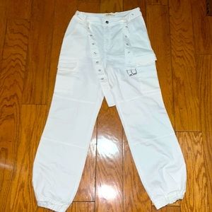 36 point 5, Large parachute low rise pants including belt.